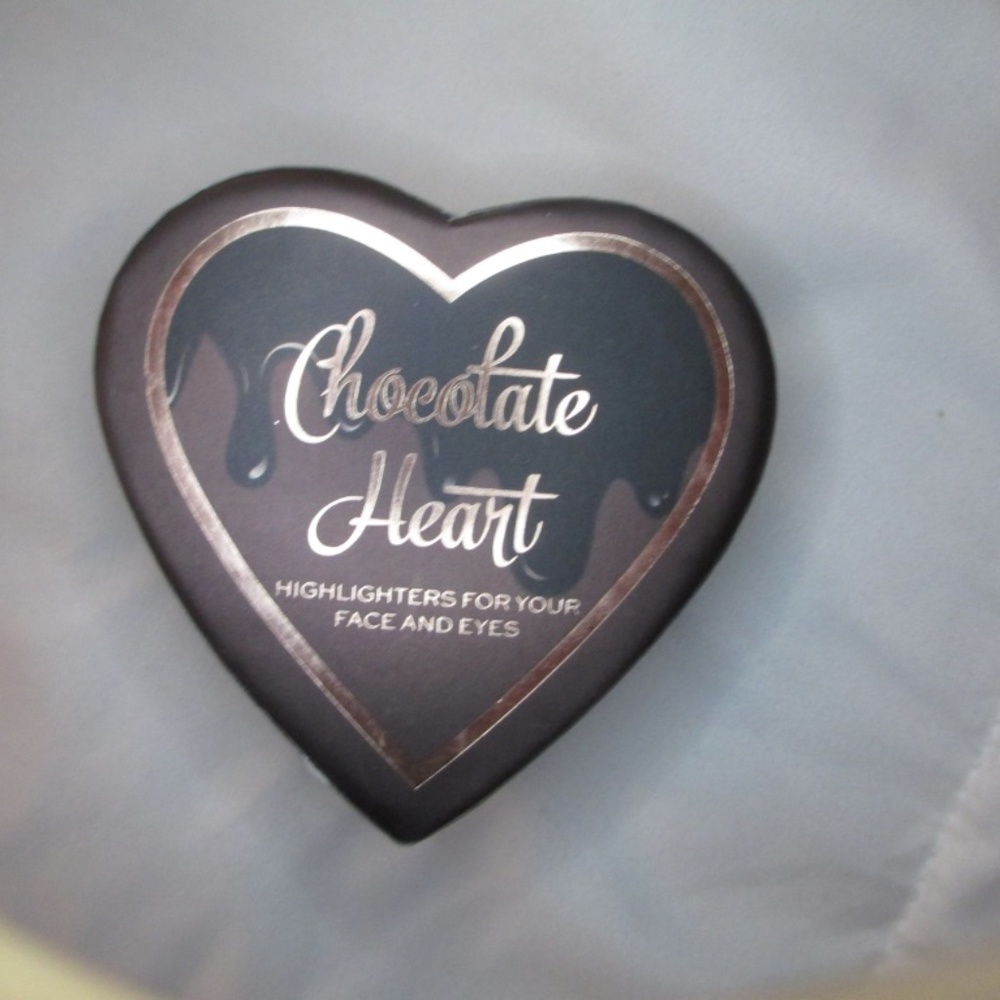 Chocolate Heart bronzer